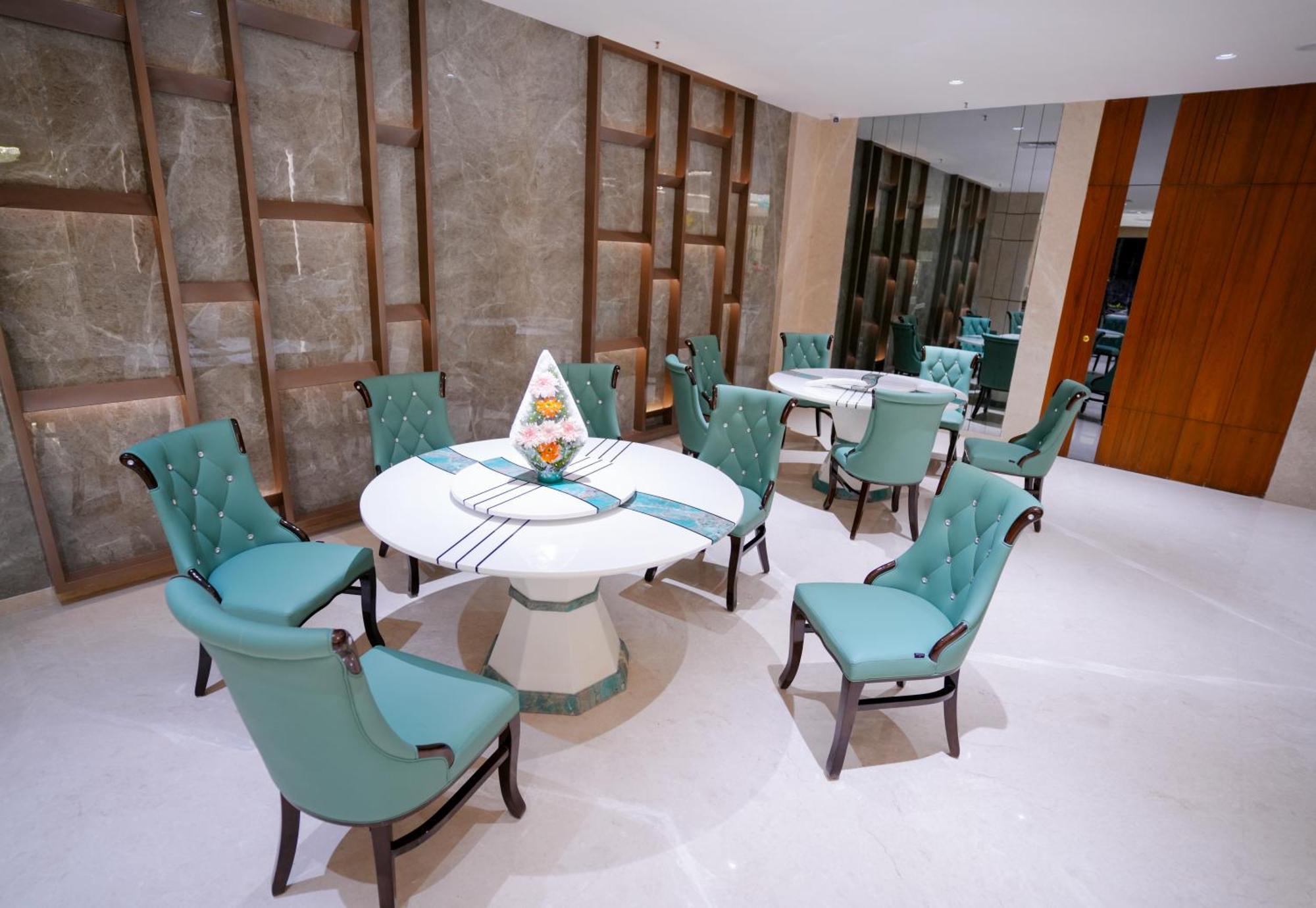 Hotel Shubham Celebrations Hyderabad Exteriör bild